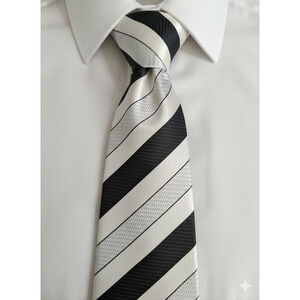 Steve Harvey black white silver striped silk tie